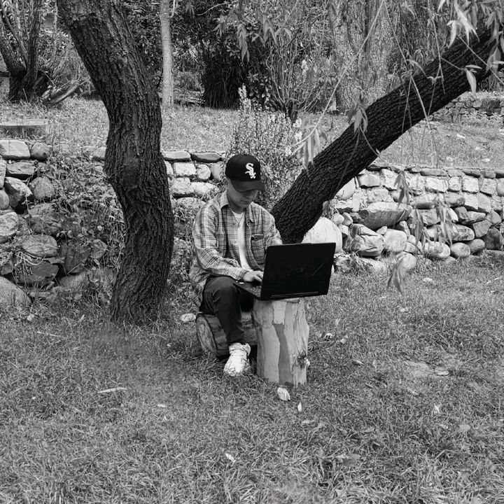 Profile Picture of Paz (@alejandro_paz70) on Tiktok