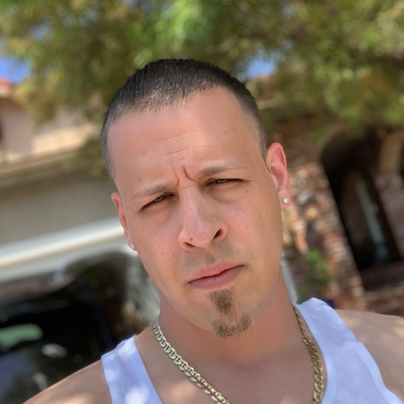 Profile Picture of Joe Fischer (@wcjoe) on Poshmark