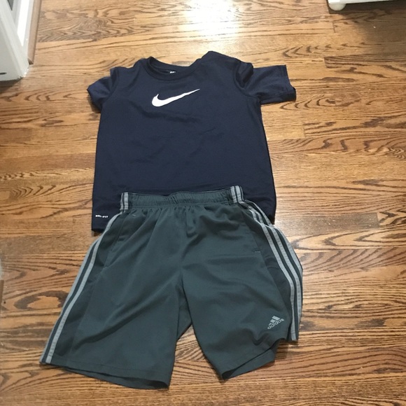 Profile Picture of Andrew Pisano (@andrewpisano17) on Poshmark