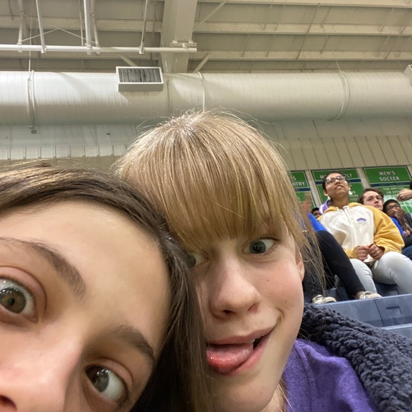 Profile Picture of Audrey Cornue (@audreyce) on Poshmark