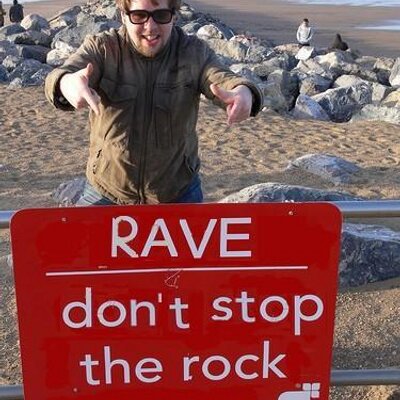 Profile Picture of Tom Lawton (@Ravestab) on Twitter