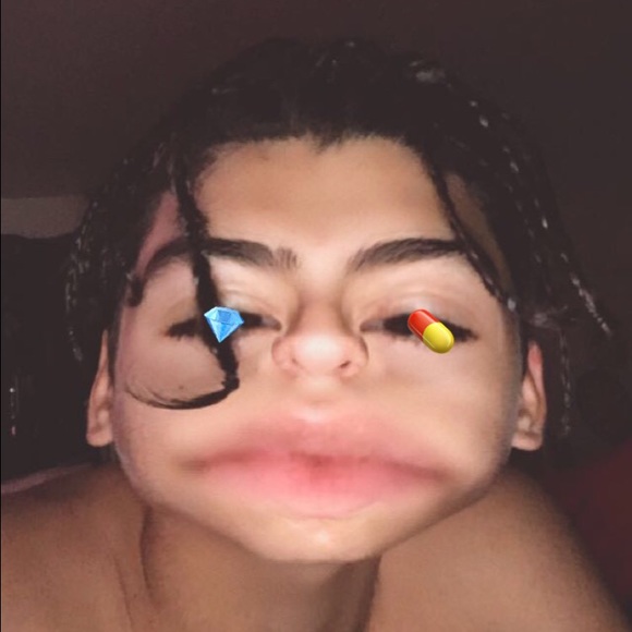 Profile Picture of Bruce Pineda (@lil_skeet) on Poshmark