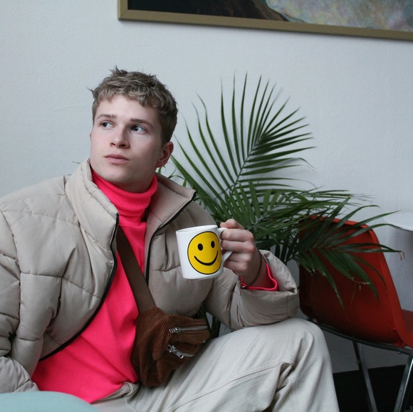 Profile Picture of Sean Gregorio (@seannyggg) on Poshmark