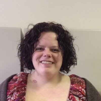 Profile Picture of Leah Arnett (@LeahD1980) on Twitter