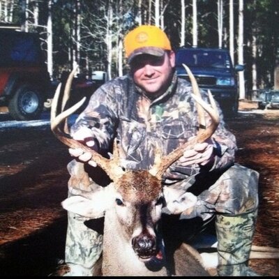 Profile Picture of Evan J. Llewelyn (@EvanLlewelyn) on Twitter