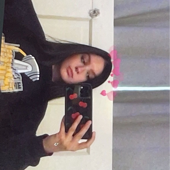 Profile Picture of Jordan Heckert (@jordan_heckert) on Poshmark