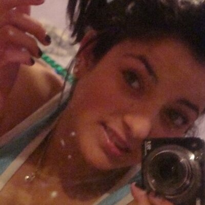Profile Picture of Makarena Bujacich (@maka_lp) on Twitter