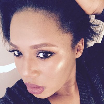 Profile Picture of Adona J (@AJ_GLAM_) on Twitter
