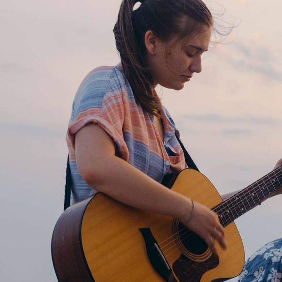 Lexi Juliani - Poshmark Profile Picture of Lexi Juliani (@wonderwithme) on Poshmark