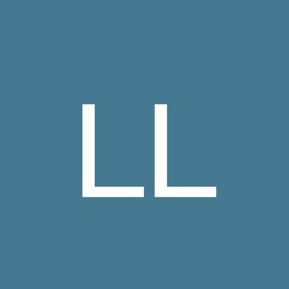 Profile Picture of Linetaekindee8 Linetaeki (@linetaekindee8l) on Poshmark
