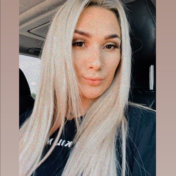 Profile Picture of Dallas Saputo (@dallassaputo) on Poshmark