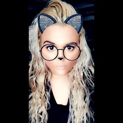 Profile Picture of Jasmine Julian (@aljan070607) on Twitter
