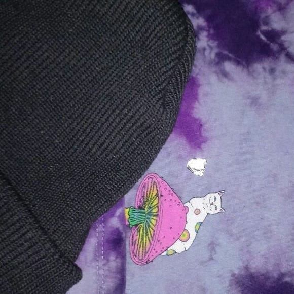 Profile Picture of Joshua Panchi (@pickle_rick_) on Poshmark