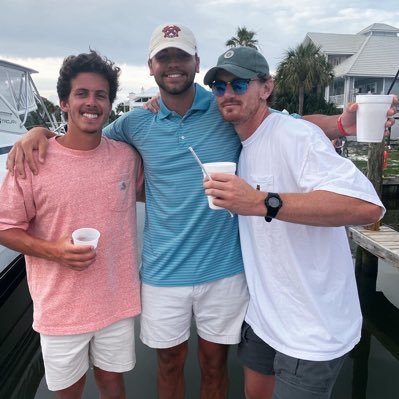 Profile Picture of Matthew Robbins (@matty_ice_57) on Twitter