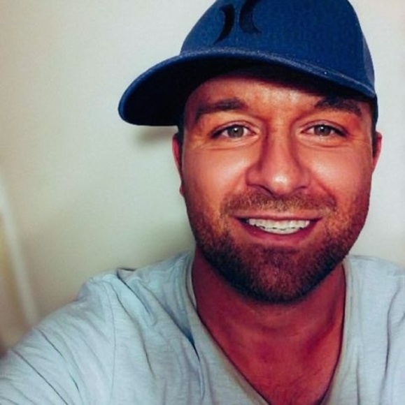 Profile Picture of Nate Smith (@n8knt) on Poshmark