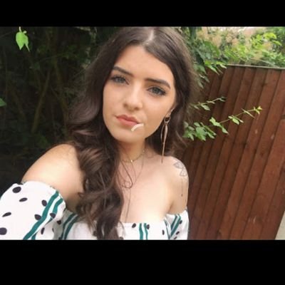 Profile Picture of Laura Adams (@LauraAd70956210) on Twitter