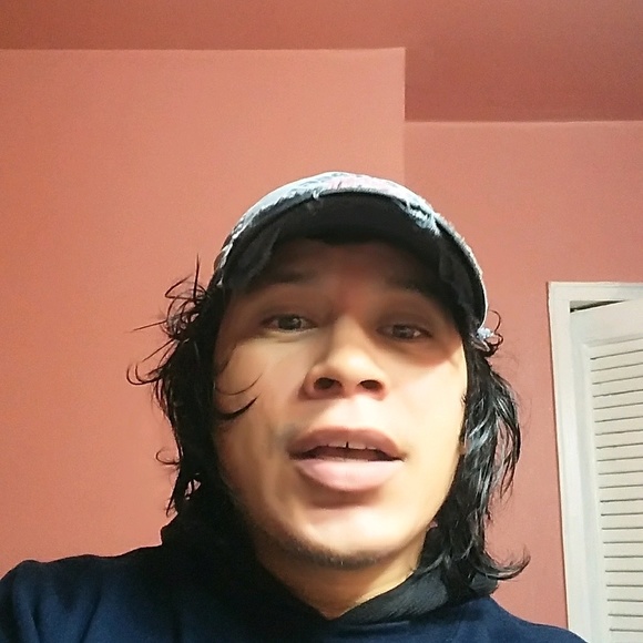 Profile Picture of Gilbert Marquez (@gtomarquez81) on Poshmark