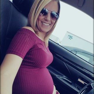 Profile Picture of Ashlie (@AshlieLair) on Twitter