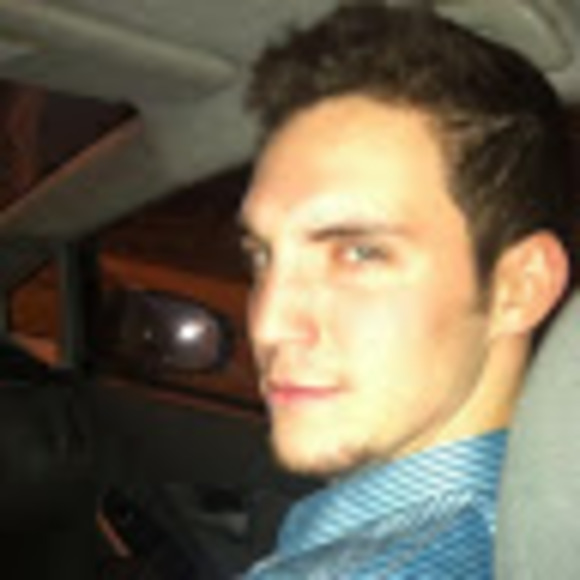 Profile Picture of Joe Hehir (@jhehir08) on Poshmark