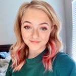 Profile Picture of Chloe Cumberledge (@chloe.cumberledge.hair) on Instagram