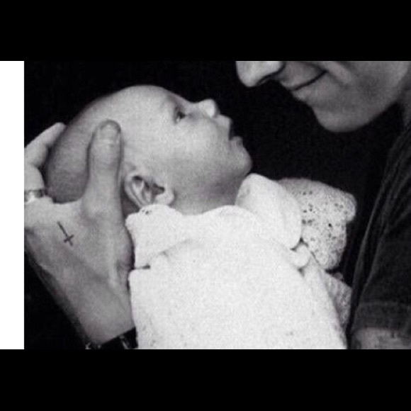 Profile Picture of Maya Myszkowski (@mayaneyes) on Poshmark