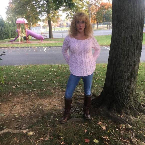Profile Picture of Kim Bielicki jordan (@kabielicki) on Poshmark