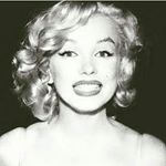 Profile Picture of Vanessa Berté & Matheus (@vanessa___matheus) on Instagram