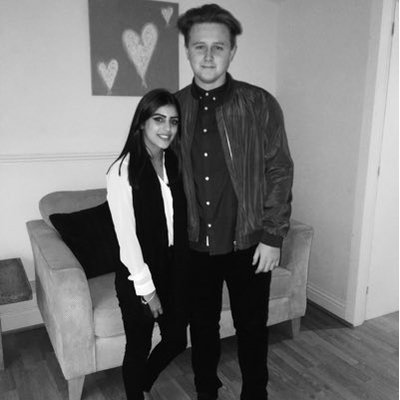 Profile Picture of DÃRŴÏŃ (@SamDarwin14) on Twitter