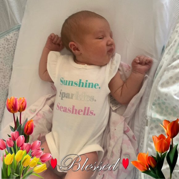 Profile Picture of Dierdra Ngiraked (@dierdrangiraked) on Poshmark