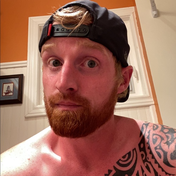 Profile Picture of Andrew Moorehead (@andrewmoorehead) on Poshmark