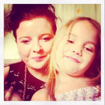 Profile Picture of Suzanne Maynard (@Suzmaynard) on Twitter