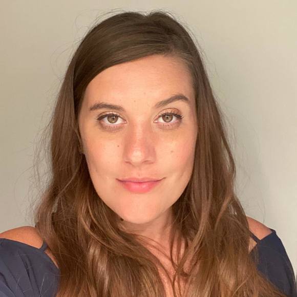 Profile Picture of Whitney Dittmar (@w_dittmar) on Poshmark