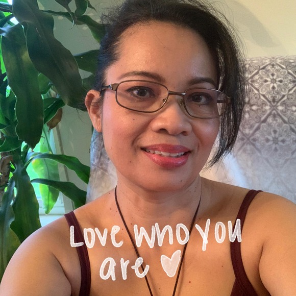 Profile Picture of Phally Sar (@phallysar) on Poshmark