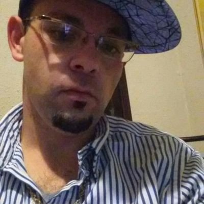 Profile Picture of Jonathan Candelaria (@candelariahtown) on Twitter