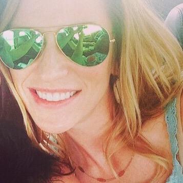 Profile Picture of Robin Crenshaw (@RobinCrenshaw) on Twitter