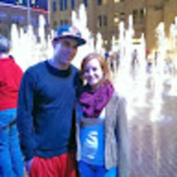 Profile Picture of Miranda Lamb (@mirandaglamb) on Poshmark