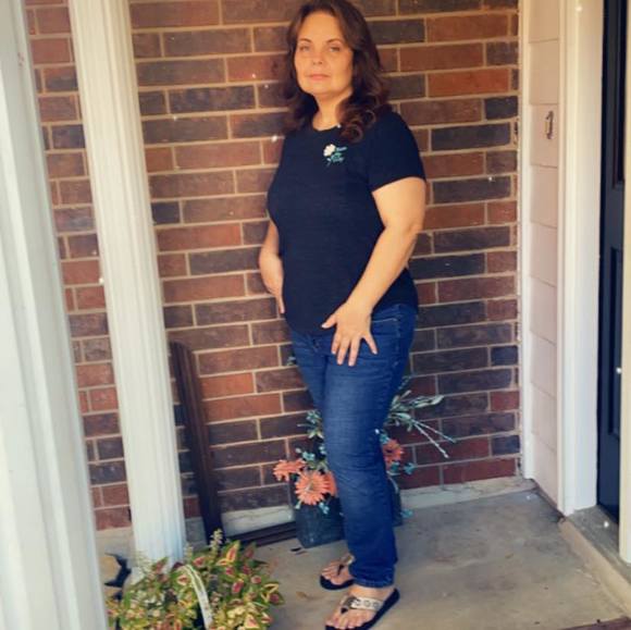 Profile Picture of Jessica Lirette (@syrinx35462) on Poshmark