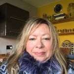 Profile Picture of Jo Hubbard-Walker (@jolhub) on Instagram