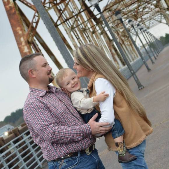 Profile Picture of Brandon Fontenot (@fontenottrading) on Poshmark