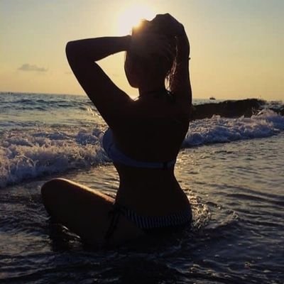 Profile Picture of ℳ𝒶𝓇𝒾 ℛℴ𝒹𝓇𝒾ℊ𝓊ℯ𝓈 (@2Marirodrigues) on Twitter