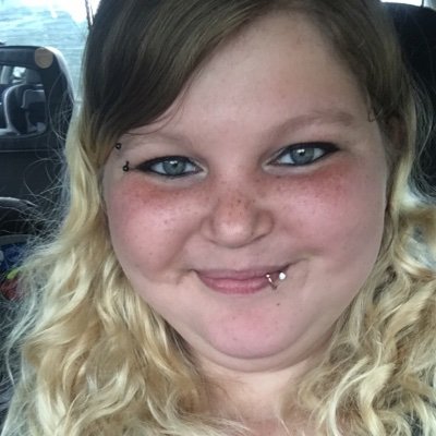 Profile Picture of Heather Hyland (@HeatherHyland11) on Twitter