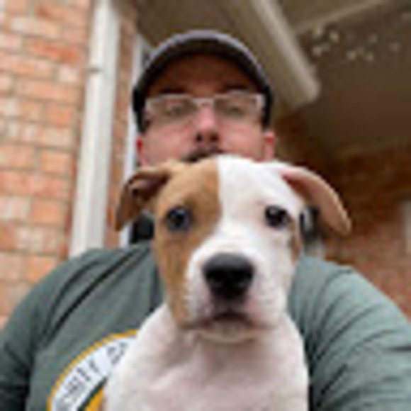 Profile Picture of Fiddler Fiddler (@fiddlerfiddler) on Poshmark