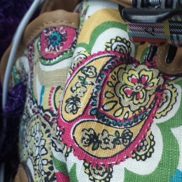 Profile Picture of Stacy Chapman (@chappiesippie) on Poshmark