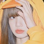 Profile Picture of jisoo turtle rabbit kim (@lisa.cheetoss) on Instagram