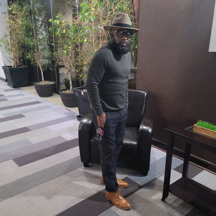 Profile Picture of Corey (@crownedbycorey) on Tiktok