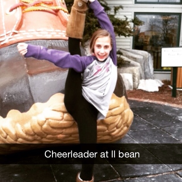 Profile Picture of Amy Gerritsen (@agerritsen03) on Poshmark
