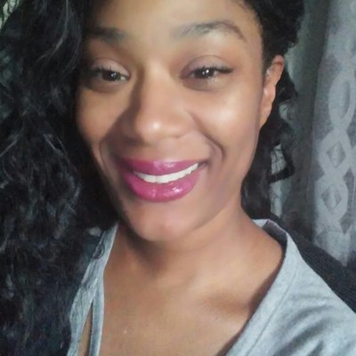 Profile Picture of Chasity Honeycutt (@StellaSalama) on Twitter