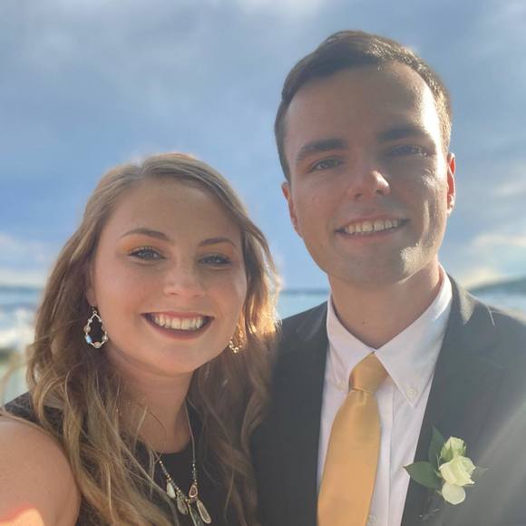 Profile Picture of Mae Baczynski (@mebaczynski) on Poshmark