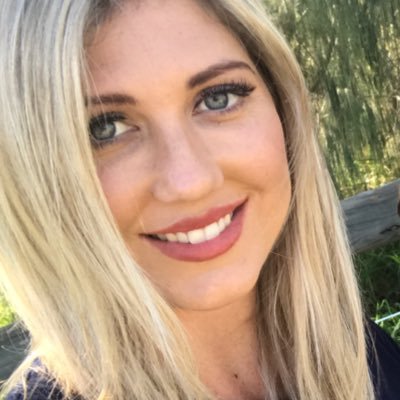 Profile Picture of Eve Sharpe (@Evesharpe_9) on Twitter