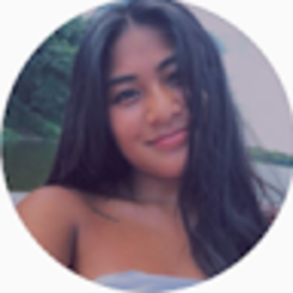 Profile Picture of Isolina Acevedo (@isoacevedo) on Poshmark